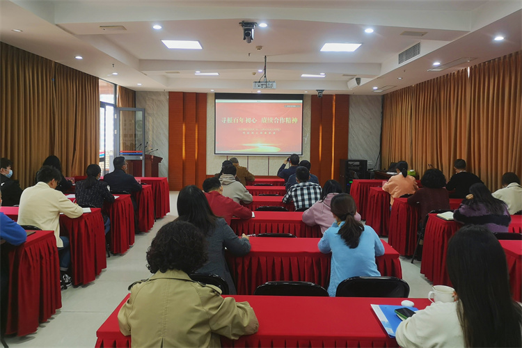 1665716578682349.jpg 集团公司党委开展“葆百年合作初心、喜迎党的二十大”10月主题党日活动 (1)(1).jpg